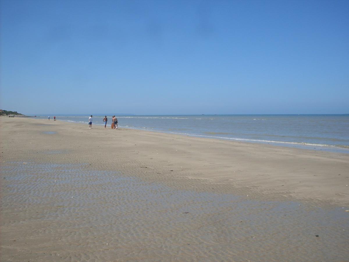 مبيت وإفطار سانت-ماري-دو-مونت Utah Beach المظهر الخارجي الصورة